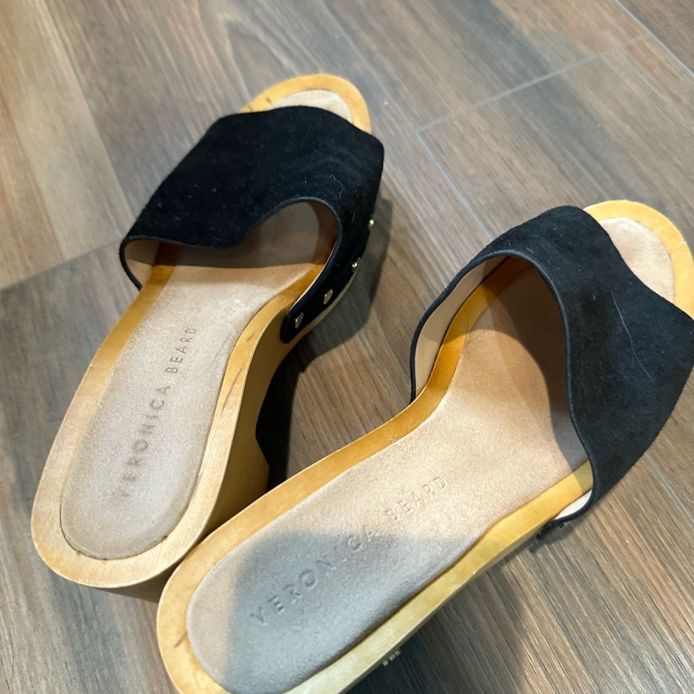 Brand new Veronica Beard platform